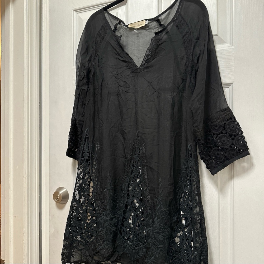 Elegant Black Lace Women's Top